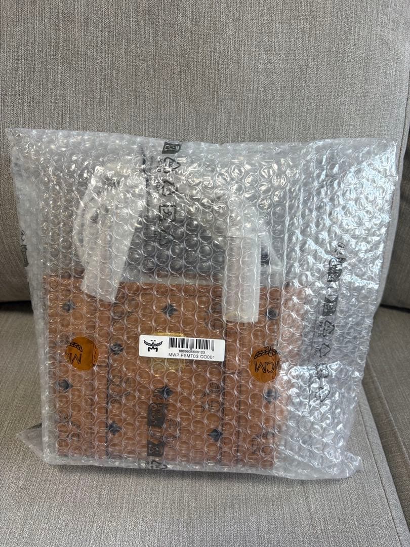 yuriMCMブラウンロゴプリントハンドバッグToni ショッパーバッグ2