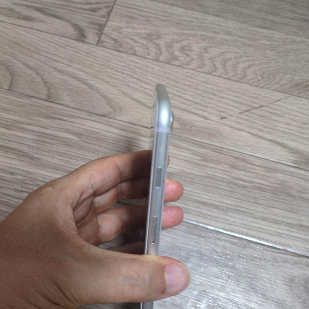 iPhone 8 Plus シルバー 本体