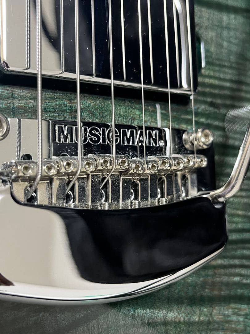 ギター musicman SABRE HT
