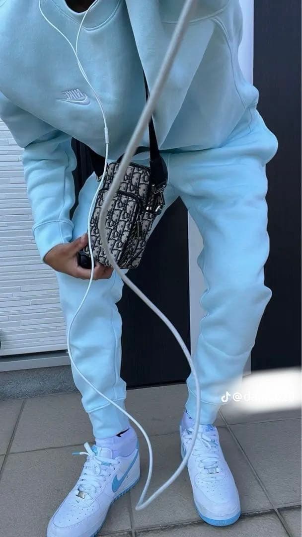 NIKE Sportswear Club フリース　水色　スウェット　トレーナー