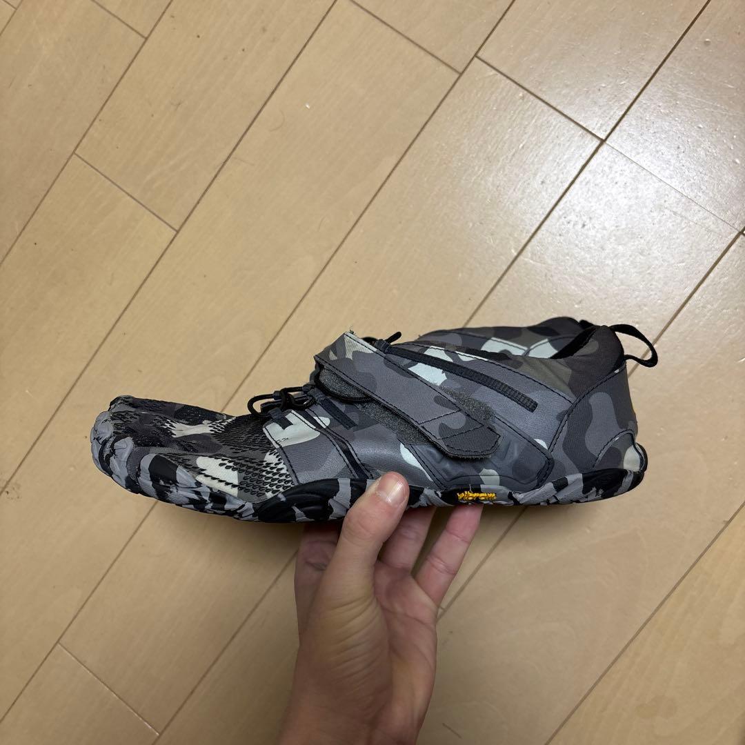 ウエイトトレーニング Vibram FiveFingers 21M7702 Gray camo