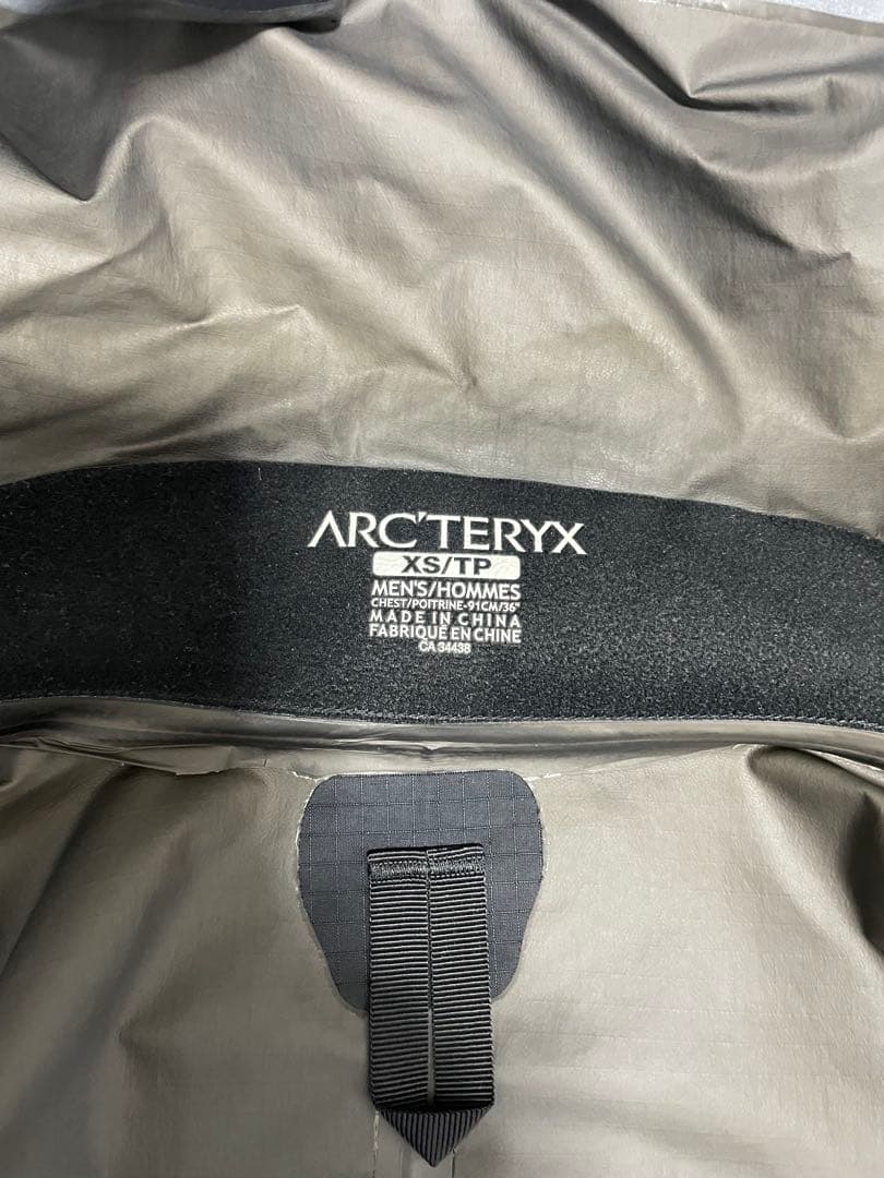 値段交渉受付可【希少廃盤】ARC'TERYX ベータSLジャケット XS 美品