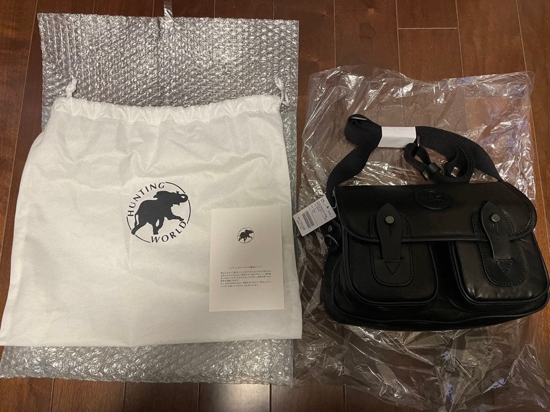 BEAMS F【別注】HUNTING WORLD / レザー キャリーオール S