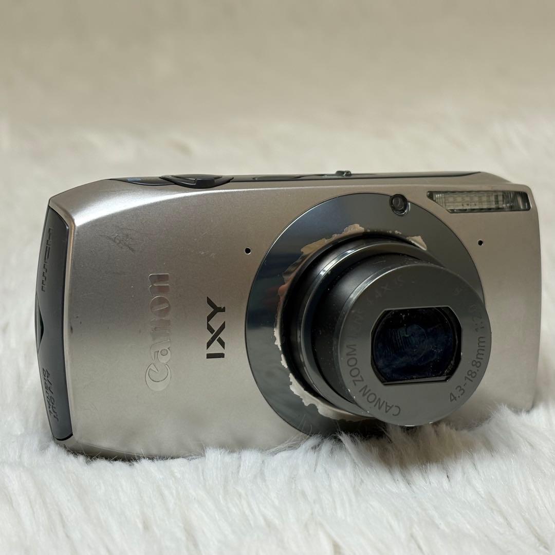 Canon カメラ　IXY 31S PC1584 充電器 コンデジ　動作品