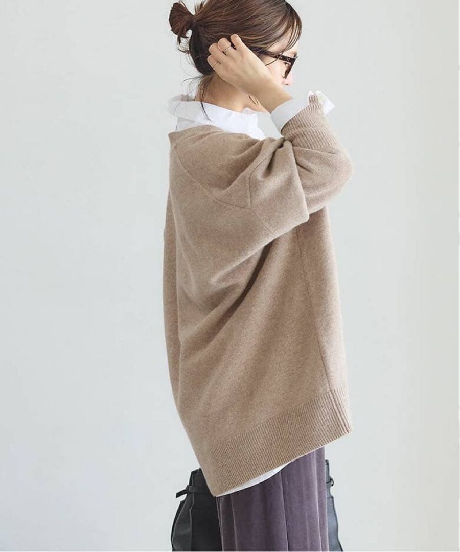 MUSIC DEEP V ルーズプルオーバー ベージュ
