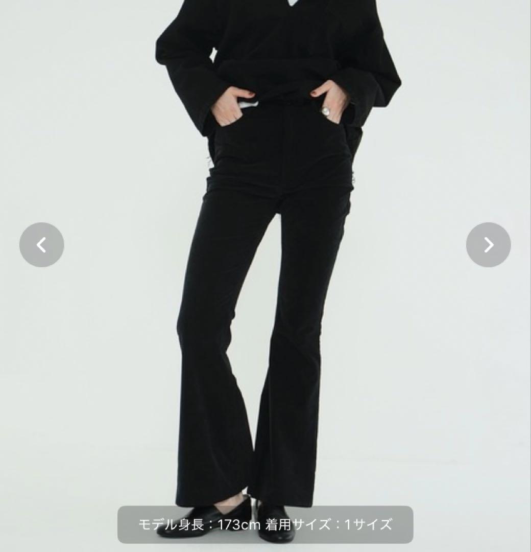 CLANE VELVET BELL BOTTOMS ブラック　お値下げ