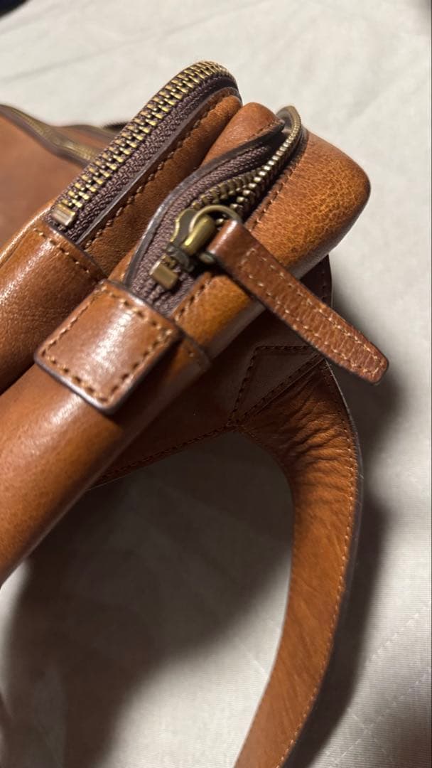 土屋鞄　ビークルトリジップボディバッグ