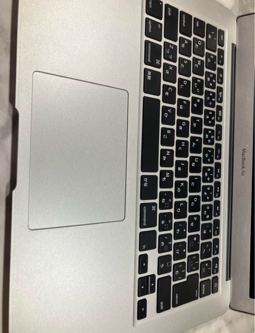 MacBook Air A1466 13.3インチ