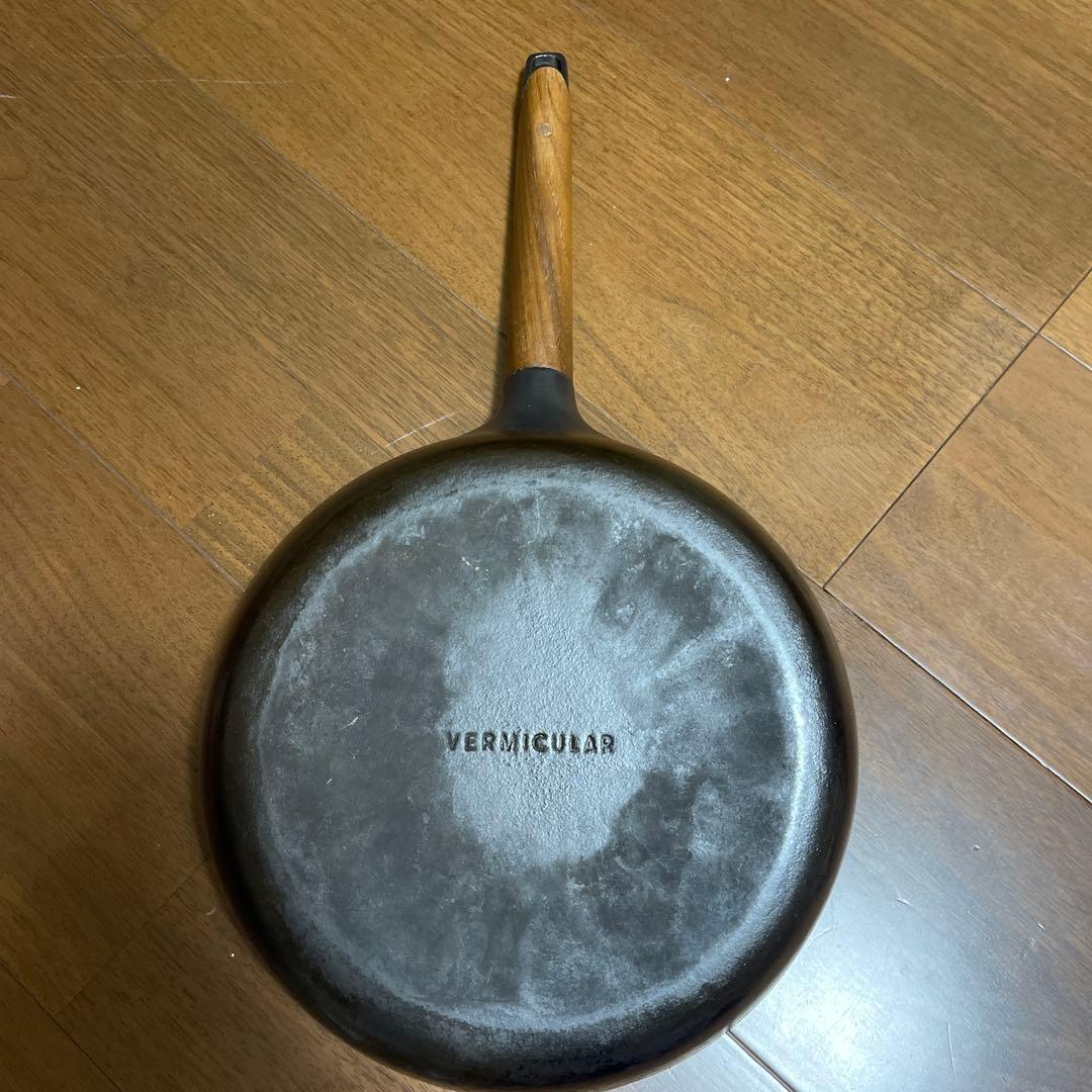 バーミキュラ 24センチ 深型フライパン