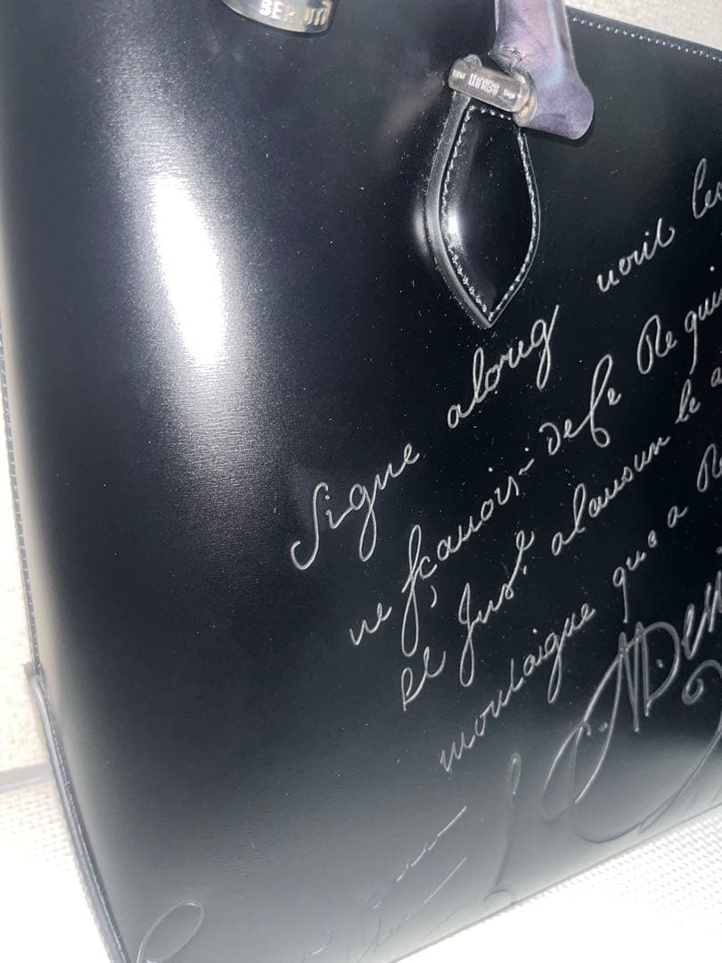 ベルルッティ　トゥジュール　トートバッグ　日本限定モデル　レザー　ブラック