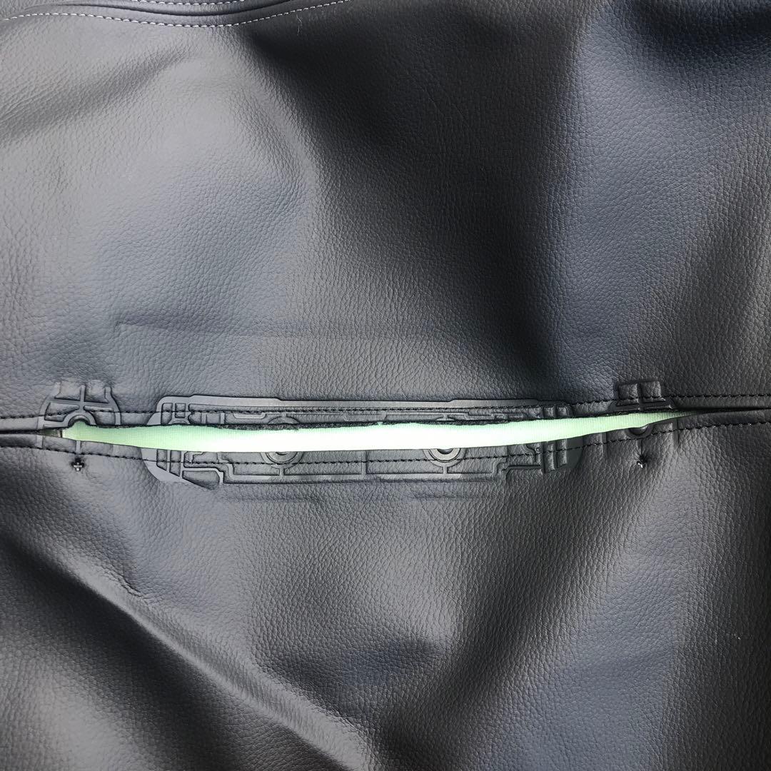 トヨタルーミーシートカバー前後セット