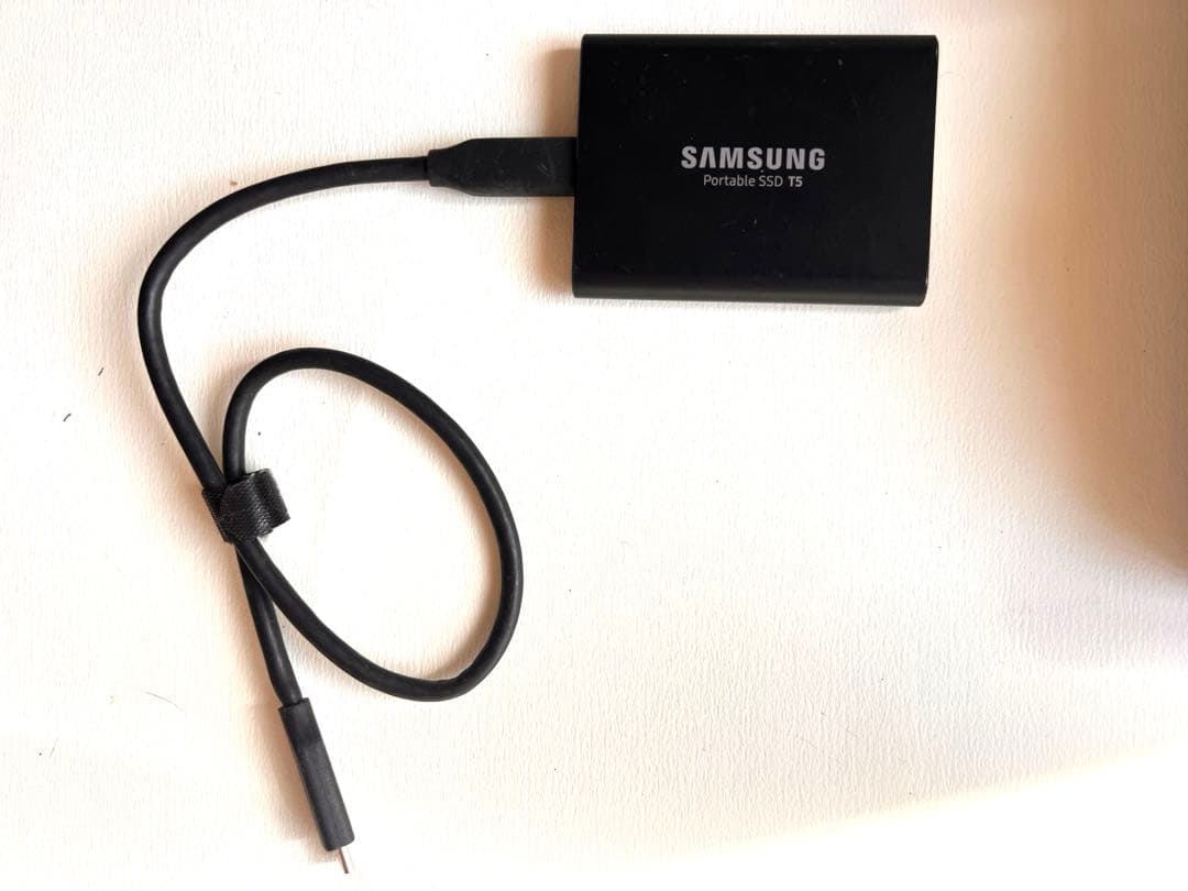 sweet　Samsung Portable SSD T5 1TB