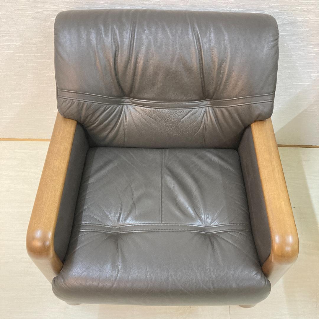 専用【カリモク】本革　一人掛けソファ　シングルソファ　2脚セット アームチェアA