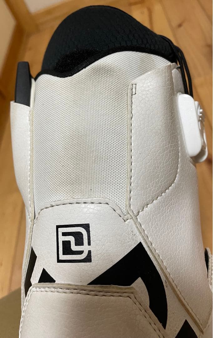 Union STRATA （ストラータ）DEELUXE TEAM ID LTD.