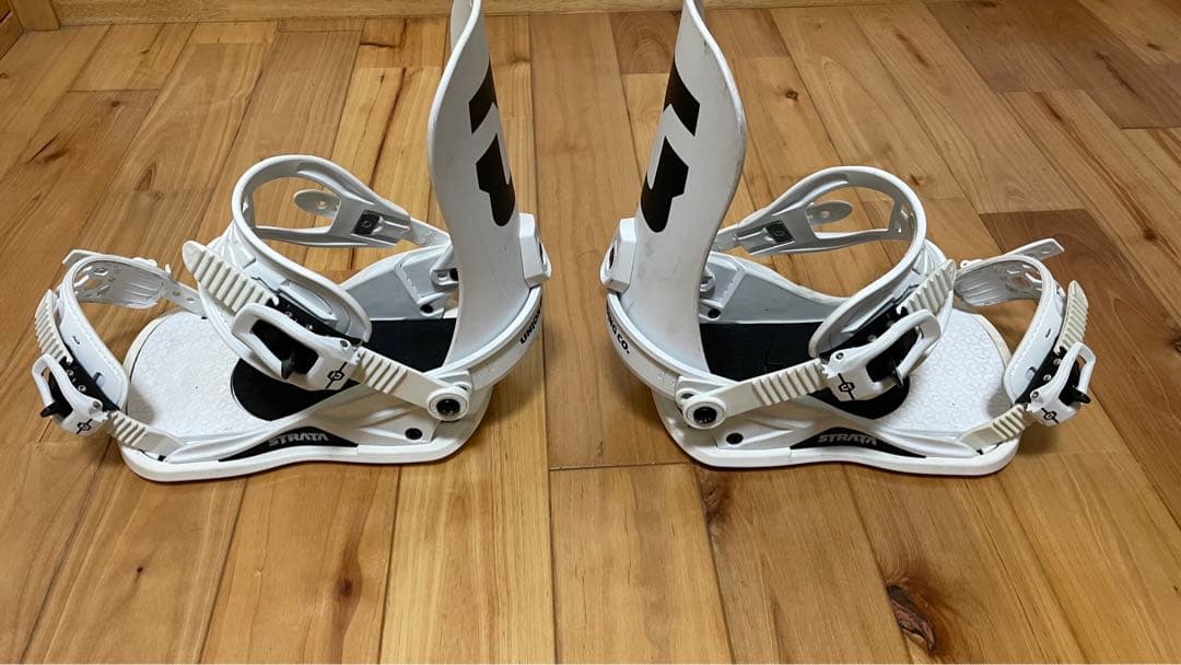 Union STRATA （ストラータ）DEELUXE TEAM ID LTD.