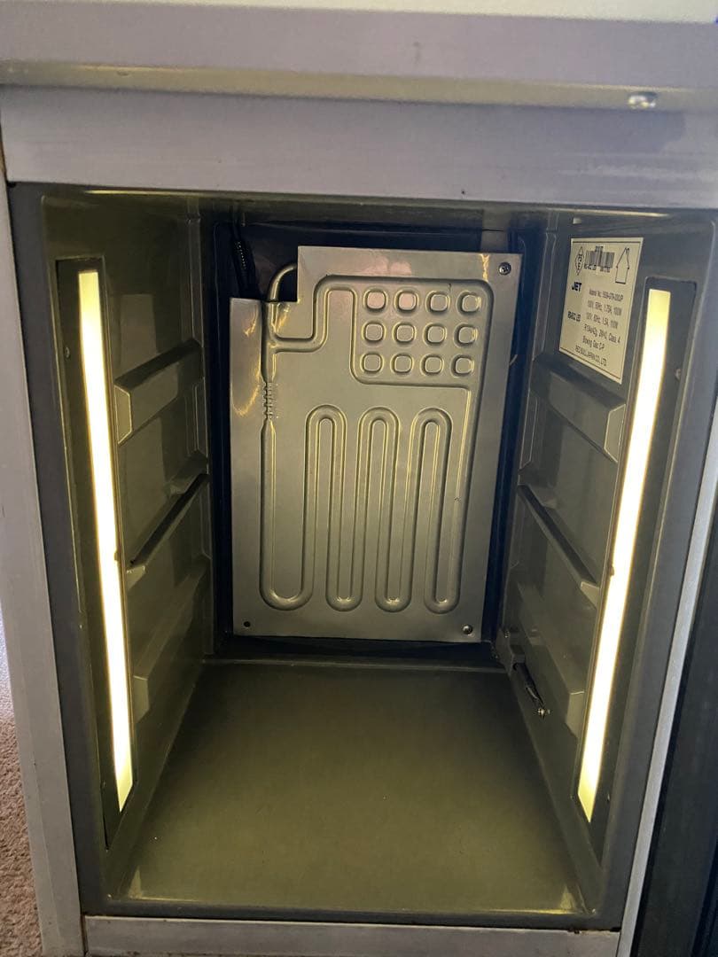 Red Bull レッドブル　冷蔵庫 11/25まで