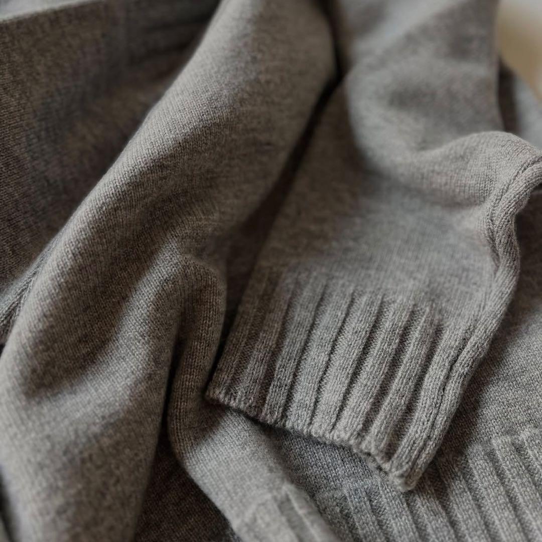 新品　タグ付き　グレー　julynine 2024-25AW セーター