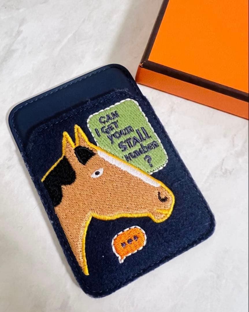 HERMES /スマホMagSafeパスケース/午年/馬