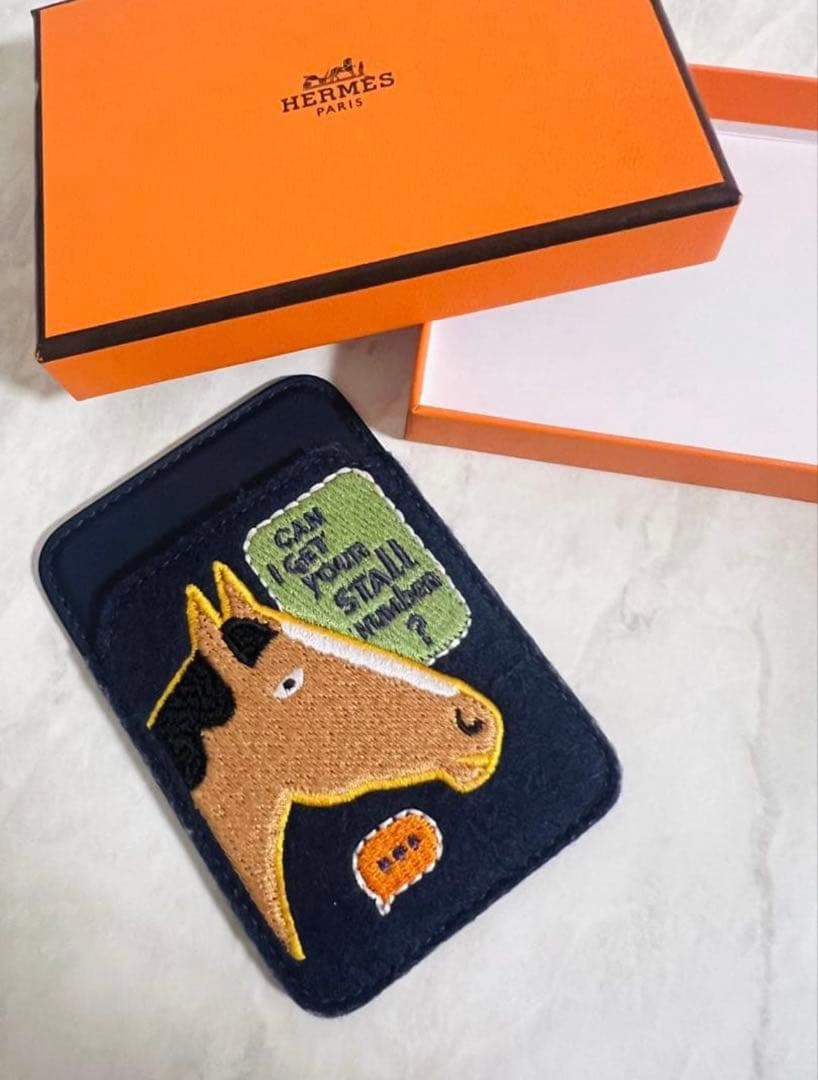 HERMES /スマホMagSafeパスケース/午年/馬