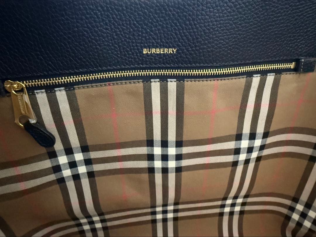 H*O様 BURBERRY 黒 レザートートバッグ