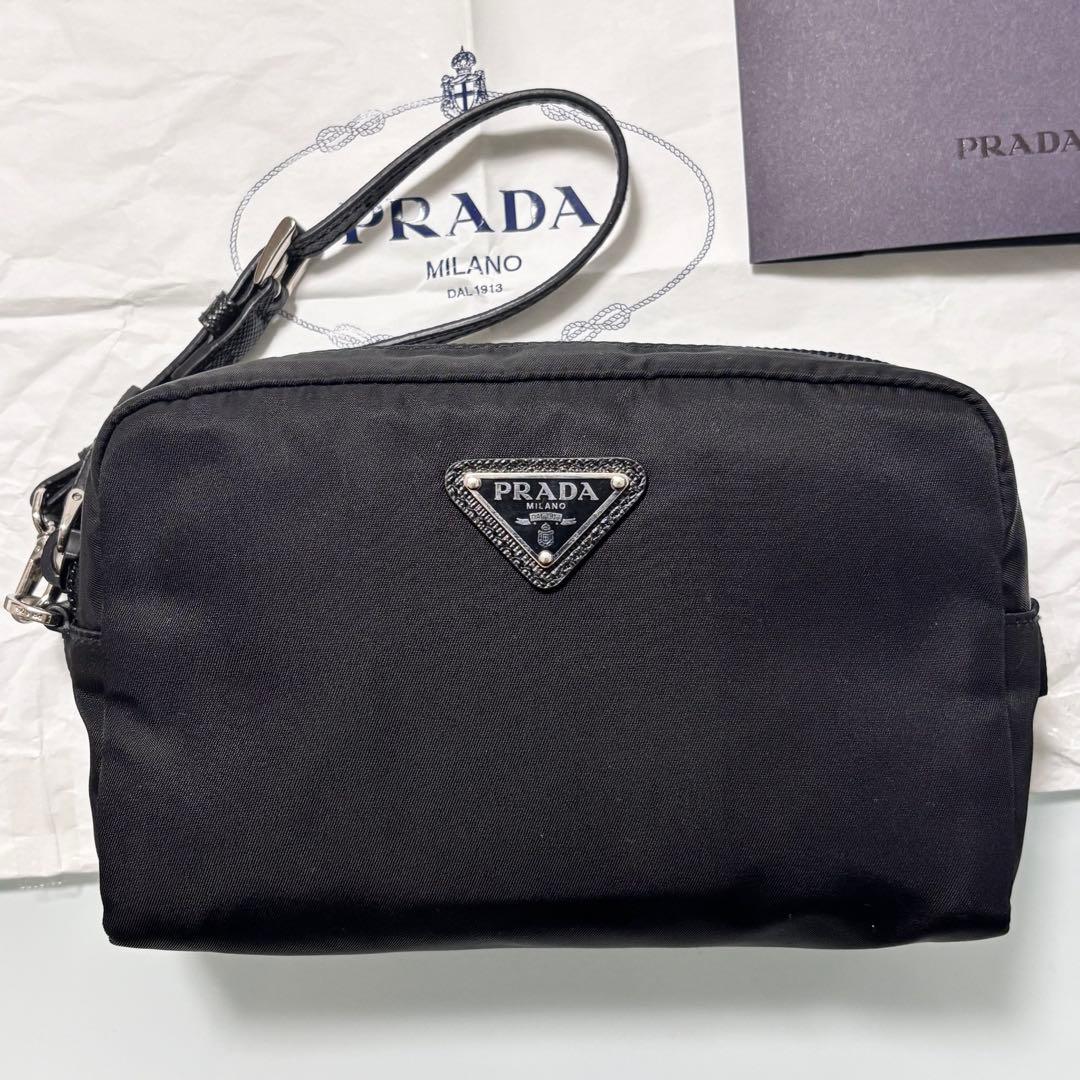 PRADA Re-Nylon 手提げポーチ プラダ