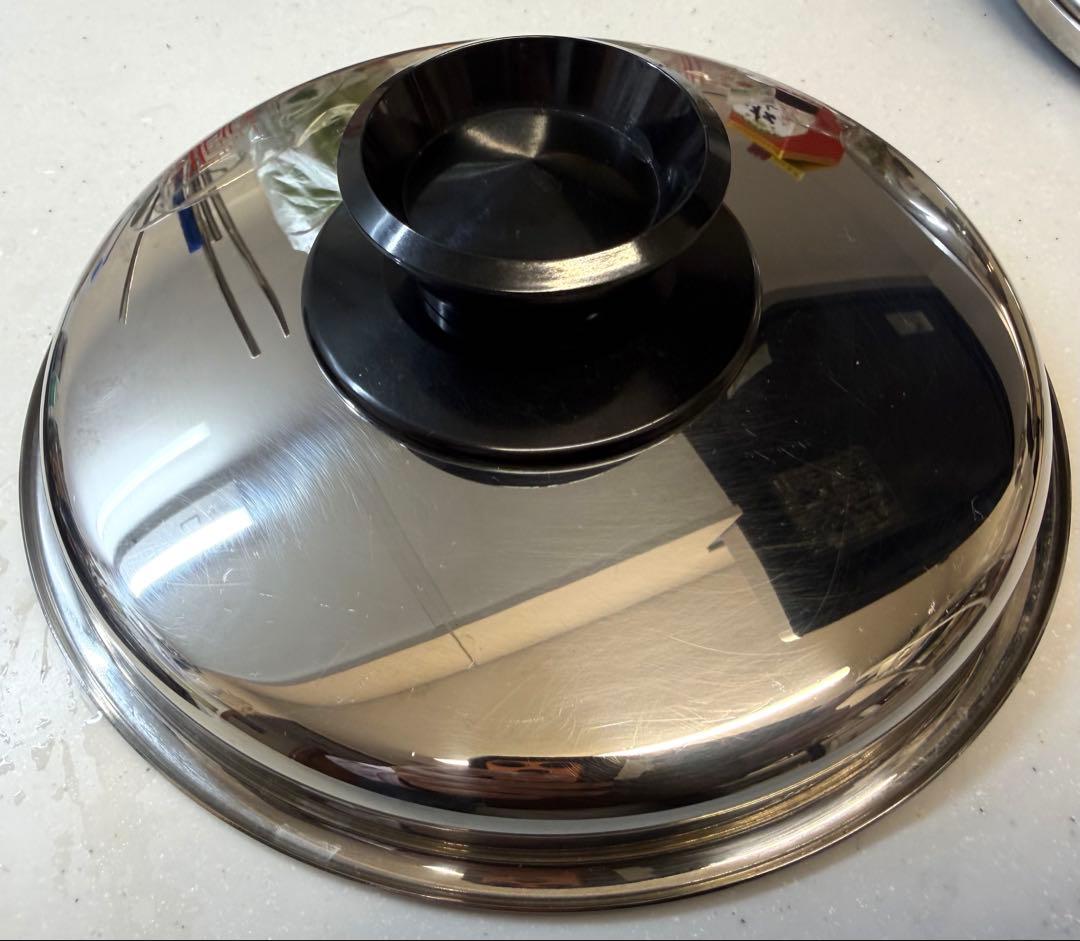 ロイヤルクイーン　小フライパン蓋付き　ガス　IH 両取手、片手ハンドル