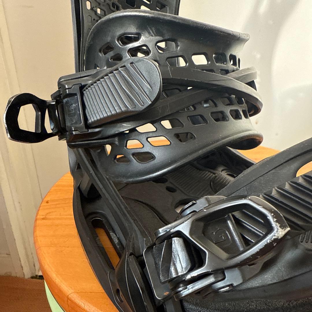 burton genesis EST mサイズ