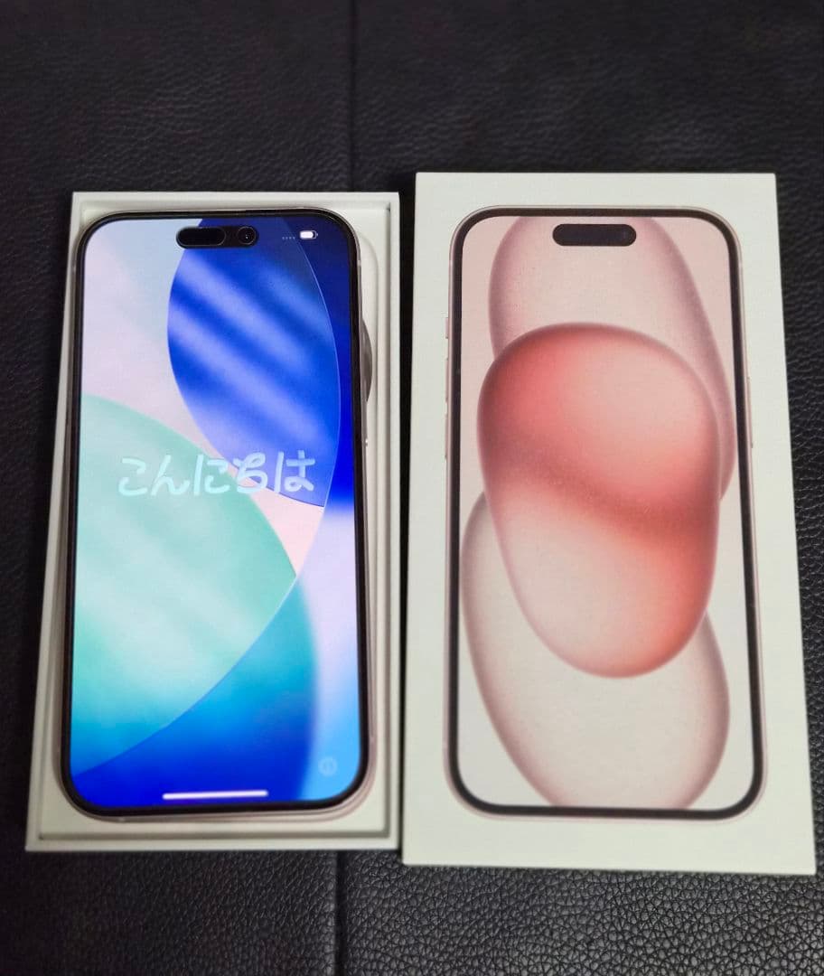 iPhone15 256GB 本体