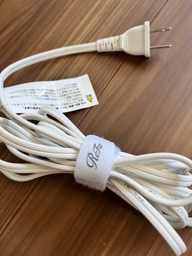 【美品・箱/保証書アリ】✴︎refa✴︎ リファ　ストレートアイロン