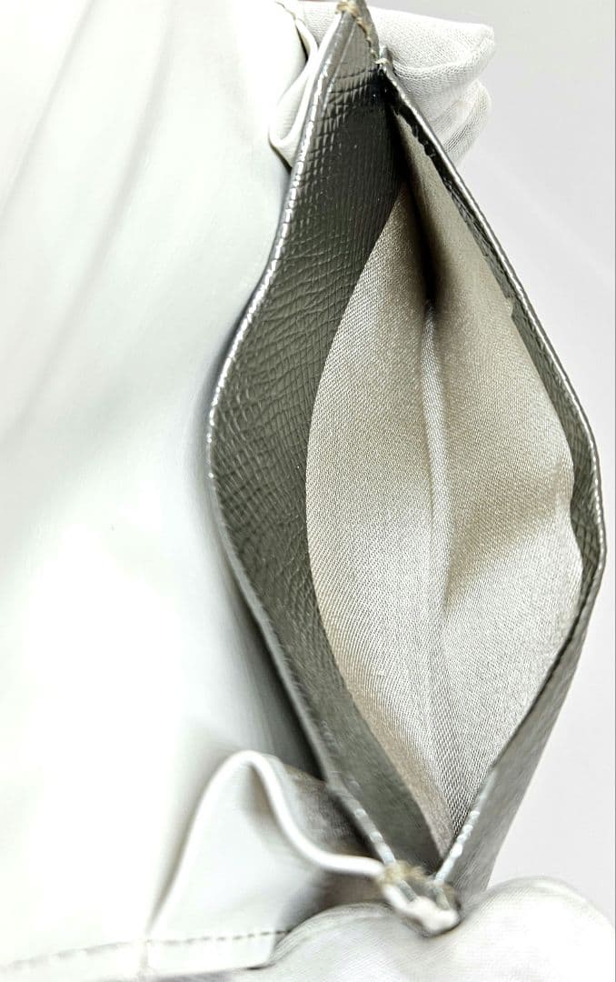 極美品　PELL　ペッレモルビダ　名刺入れ　カードケース