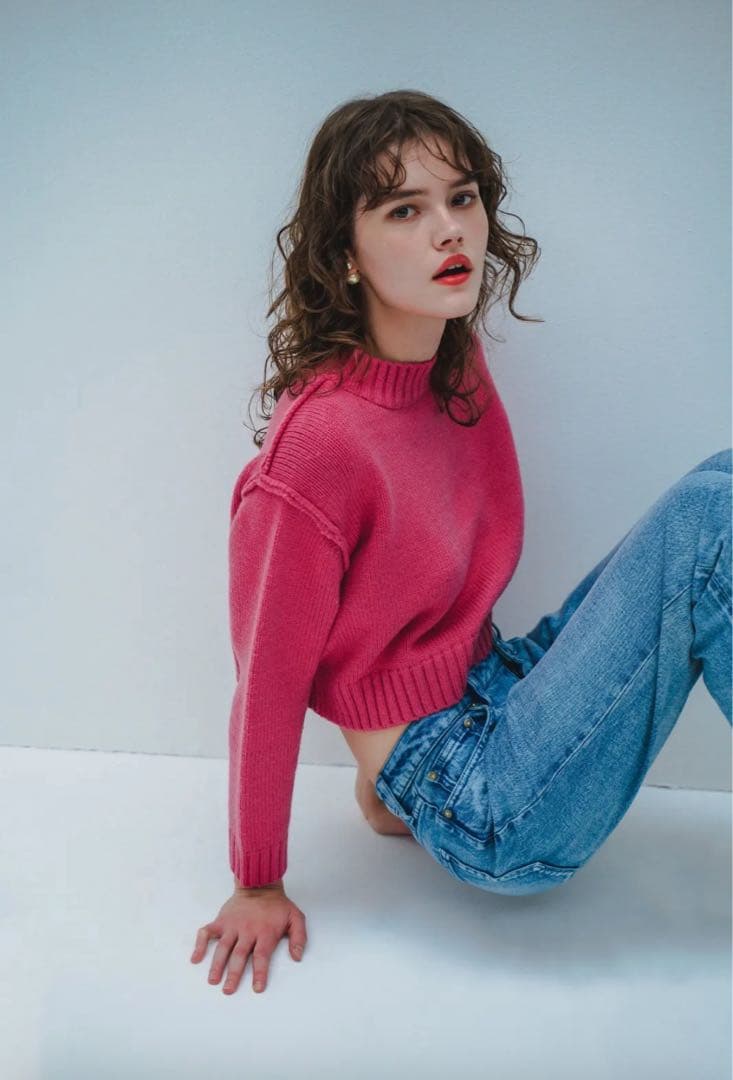 【新品タグ付き✨】sheller inside out sweater ピンク