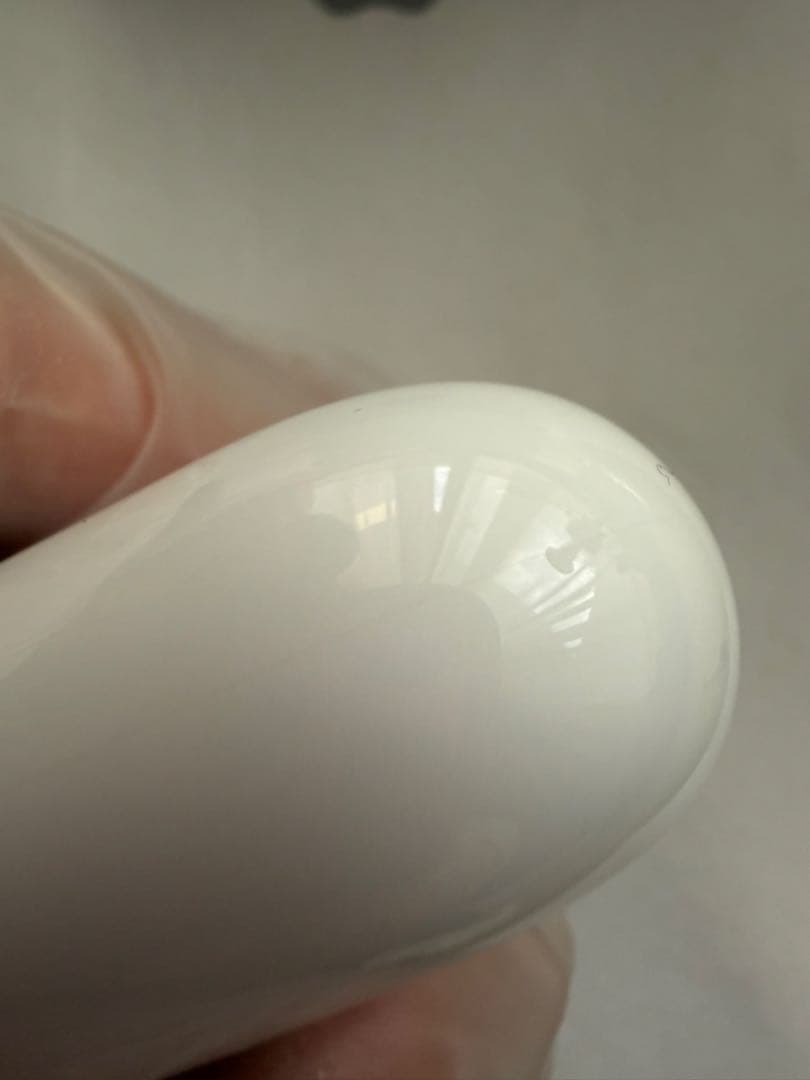 Apple AirPods Pro（第1世代）です。