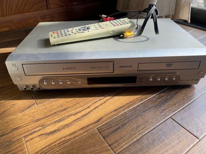 東芝 TOSHIBA ビデオ DVD デッキ