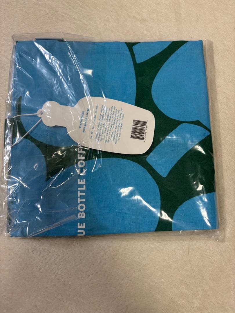 ブルーボトルコーヒーマリメッコトートバッグ