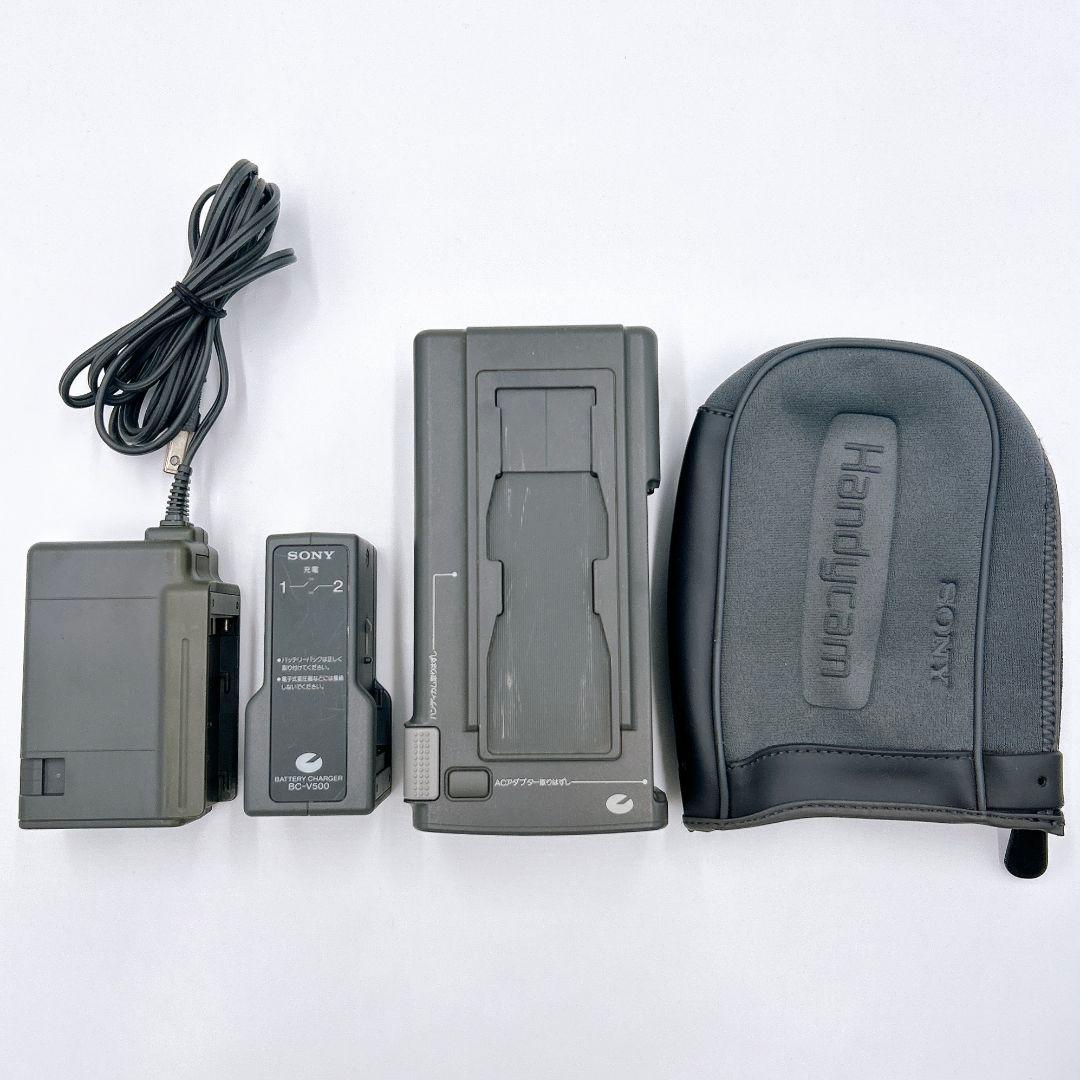 SONY CCD-TR3 ハンディカム AC-V500付属 当時物【通電確認済】