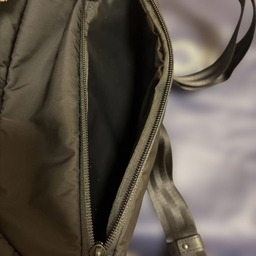 ペッレモルビダ　HYDROFOIL ボディバッグ ブラック　ショルダーバッグ