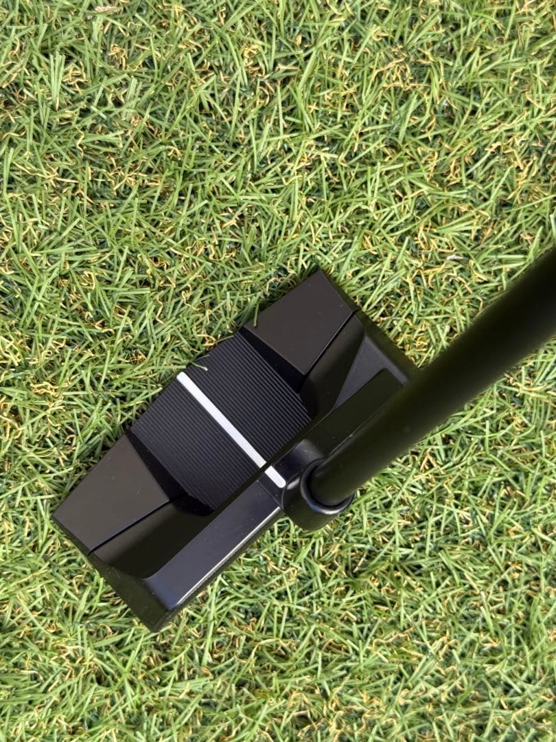 美品！クロスパットRED BLACK LABEL 34インチ 黒