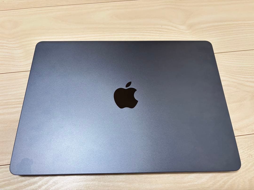 MacBook Air 13.6インチ M2チップ 256GB ミッドナイト