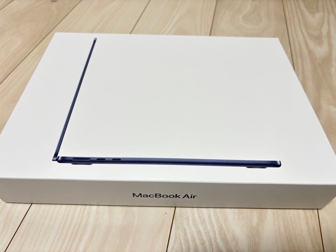 MacBook Air 13.6インチ M2チップ 256GB ミッドナイト