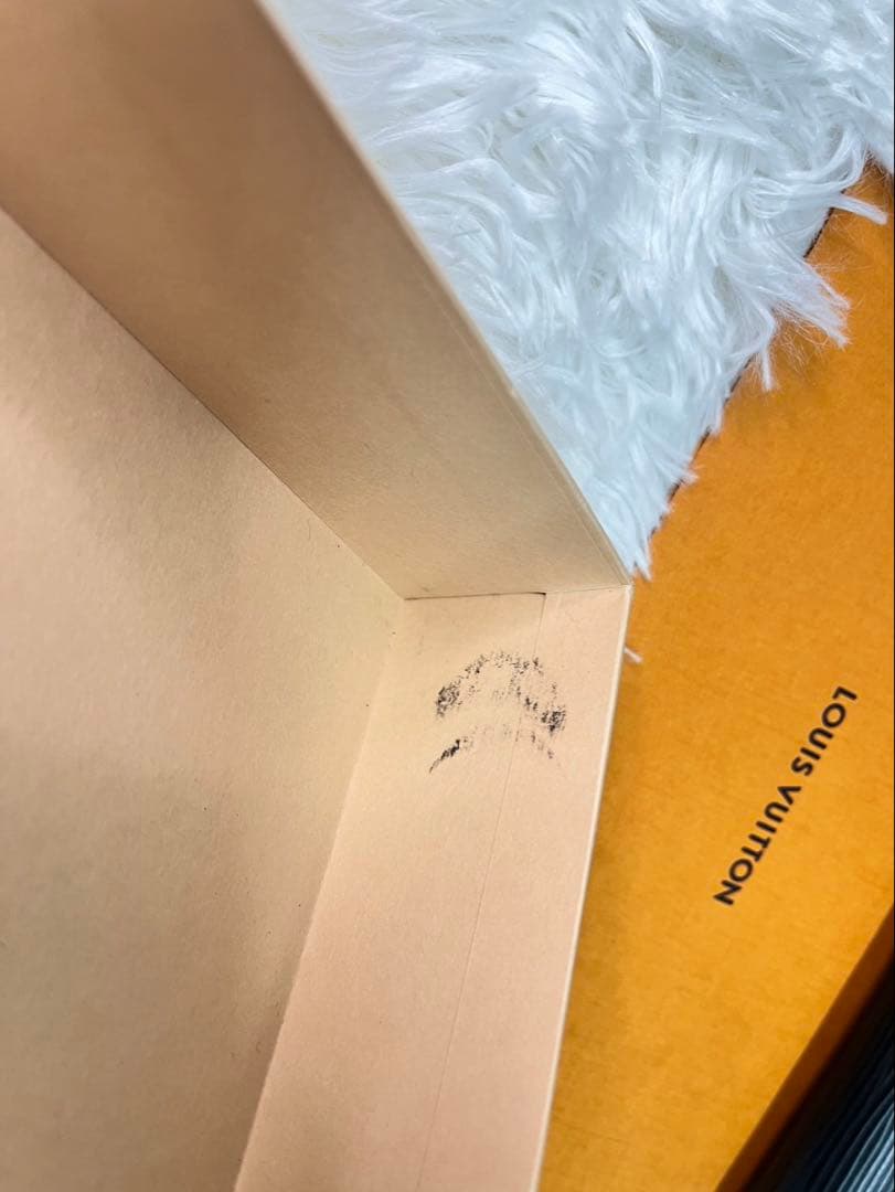 【未使用品】ルイヴィトン エピ ジッピーウォレット 長財布 ブラック 黒