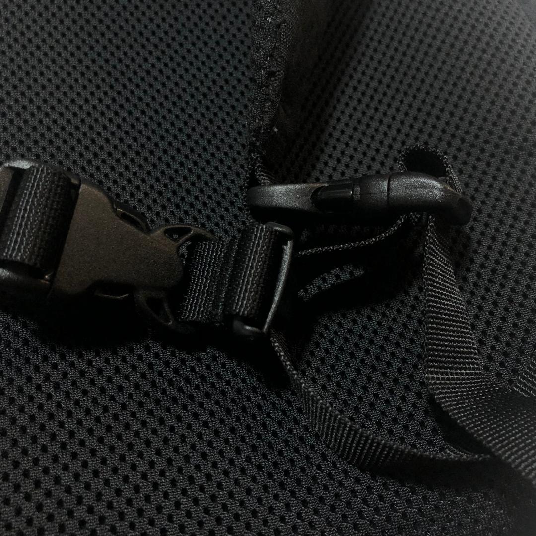 貴重な廃番・3点支持モデル‼️パタゴニア アトム・スリング 8Lモデル 48257