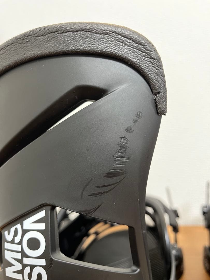 BURTON スノーボード ビンディング Mission ブラック