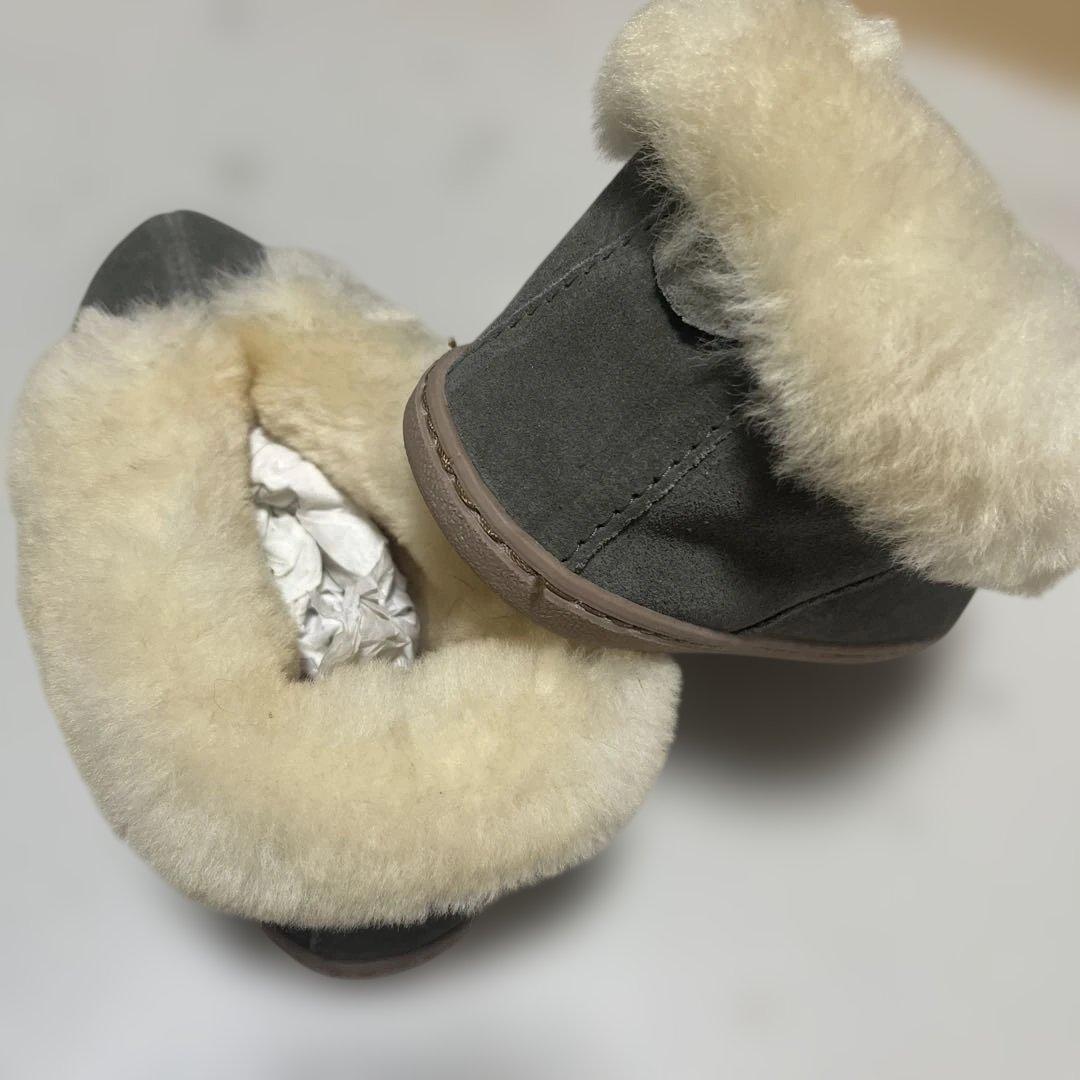最終値下げ！新品 ミネトンカ SHEEPSKIN ANKLE BOOT
