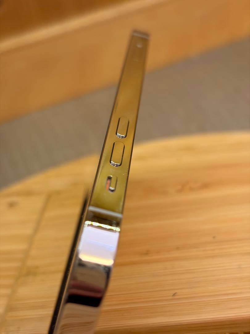 iphone 12 pro 256 ホワイト シルバー