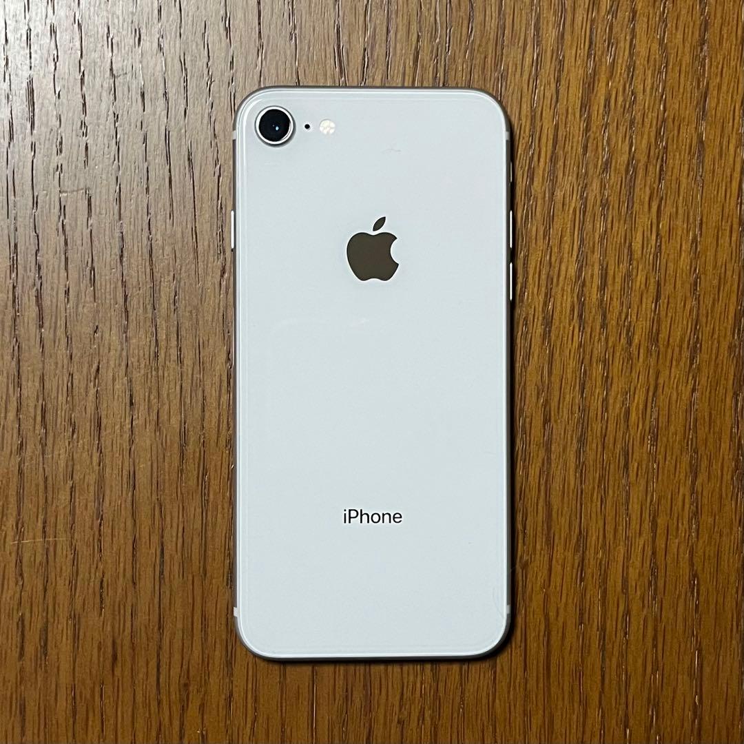 iPhone8 64GB シルバー 本体のみ