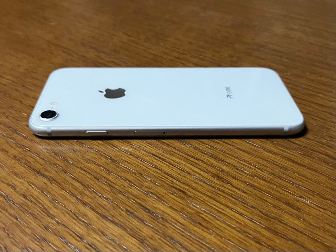 iPhone8 64GB シルバー 本体のみ