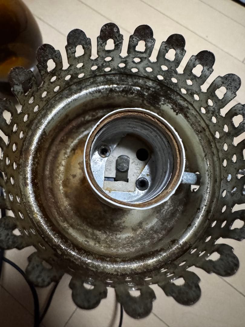 テーブルランプ クラシックデザイン　レトロランプ