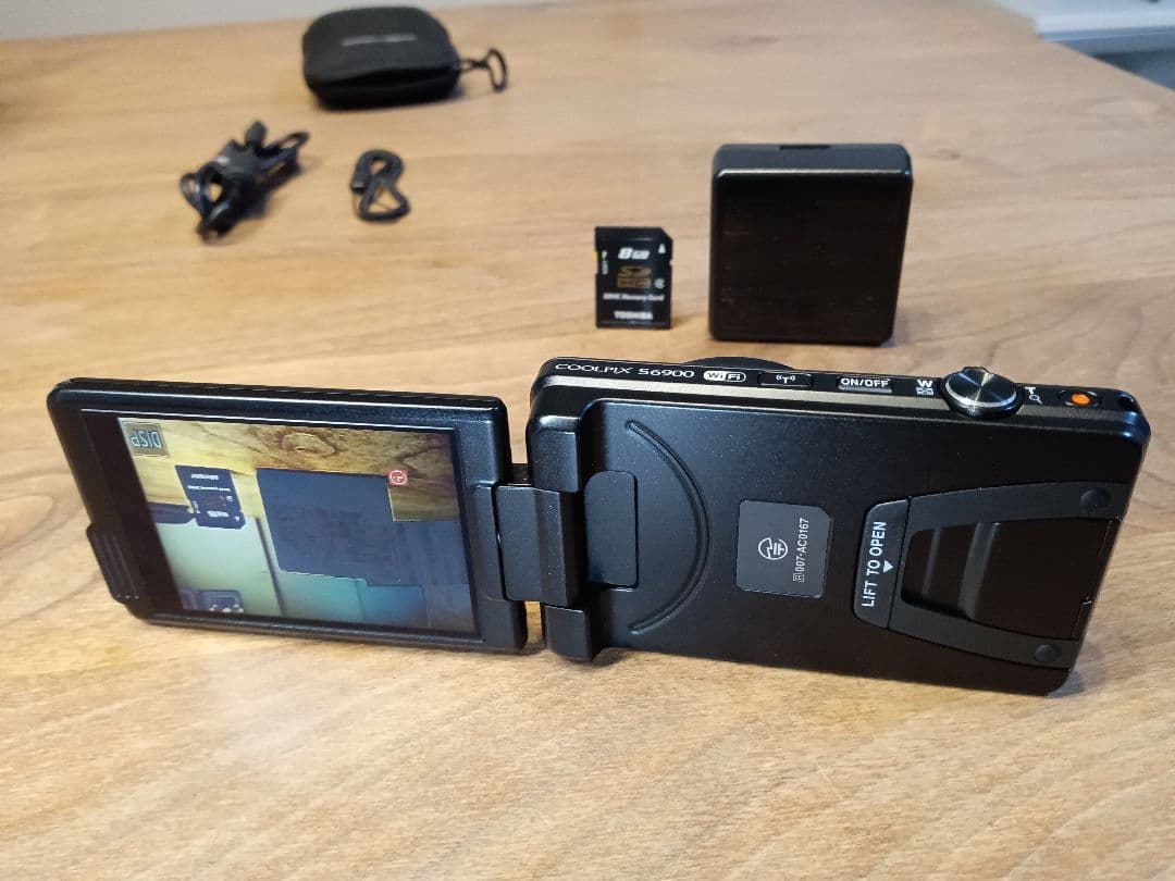 最終価格 【SDカード付き】Nikon COOLPIX S6900 訳あり