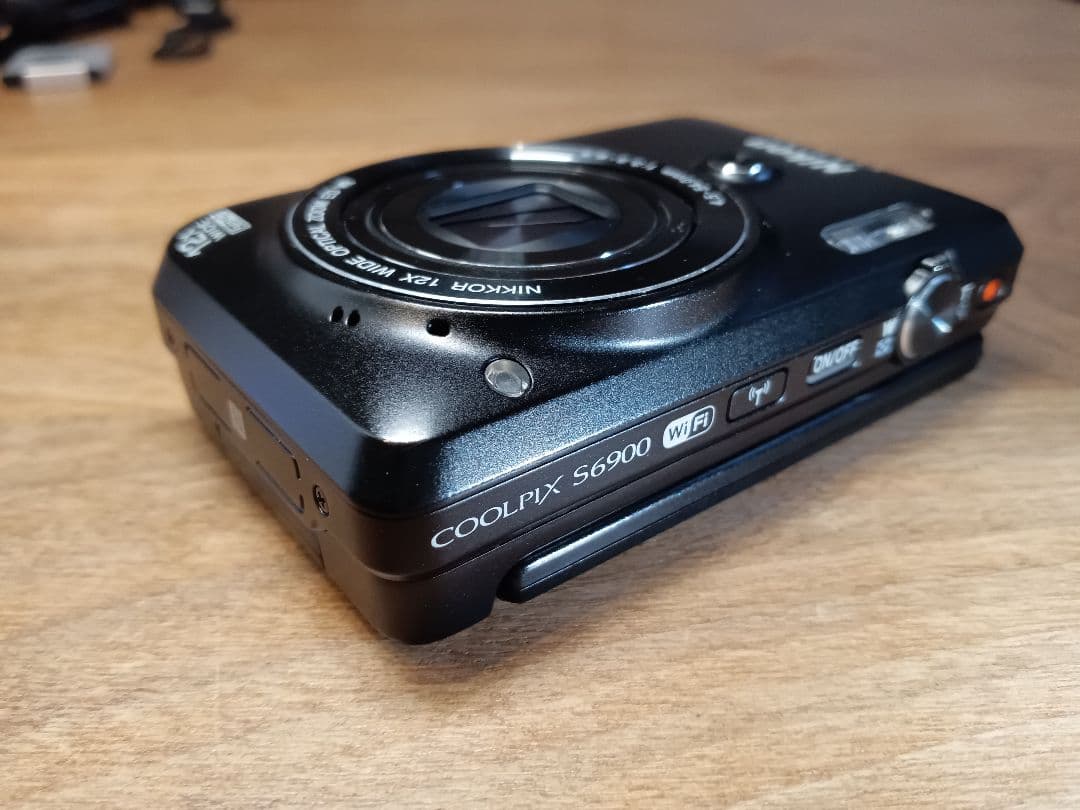 最終価格 【SDカード付き】Nikon COOLPIX S6900 訳あり