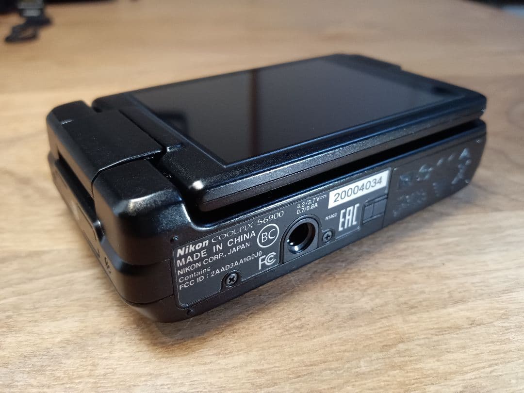 最終価格 【SDカード付き】Nikon COOLPIX S6900 訳あり